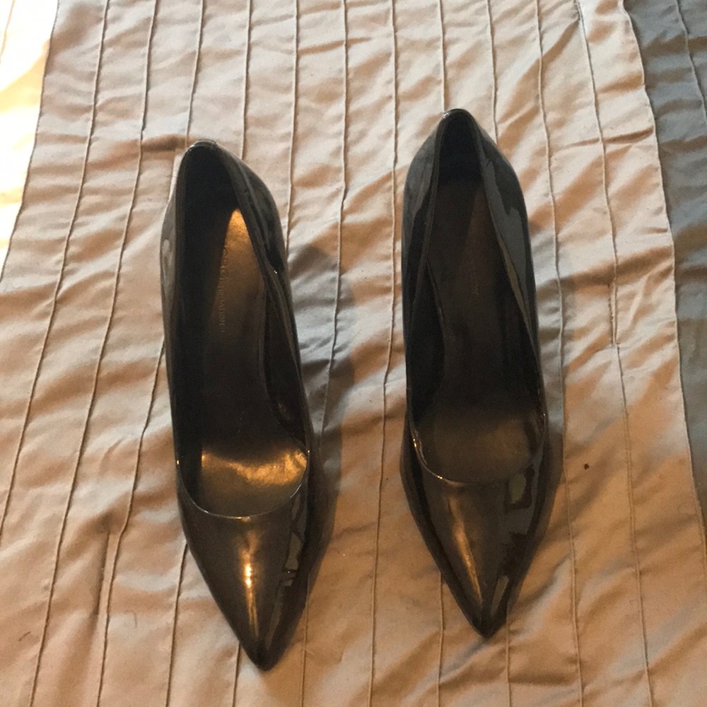 Heels - Picture 4 of 4